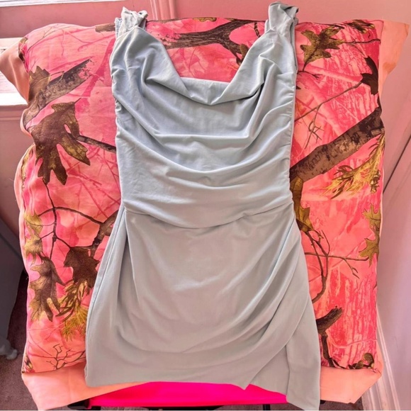 tiger mist light baby blue backless tie cinch waist mini dress - Picture 3 of 8